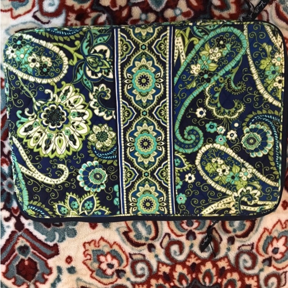 Vera Bradley laptop sleeve